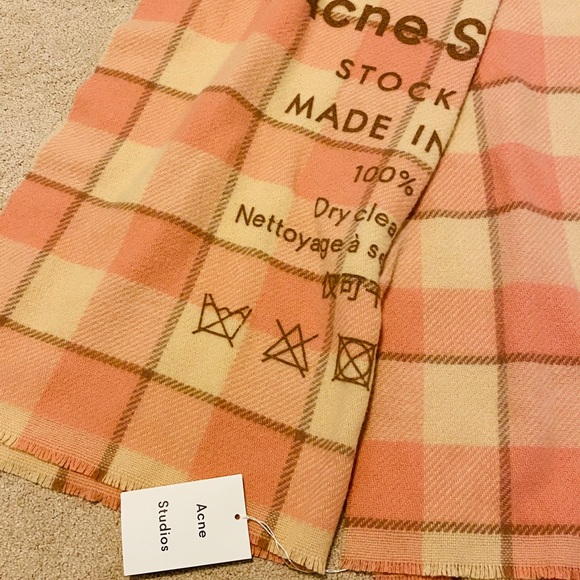 ACNE STUDIOS Cassiar Wool Scarf - Picture 2 of 3